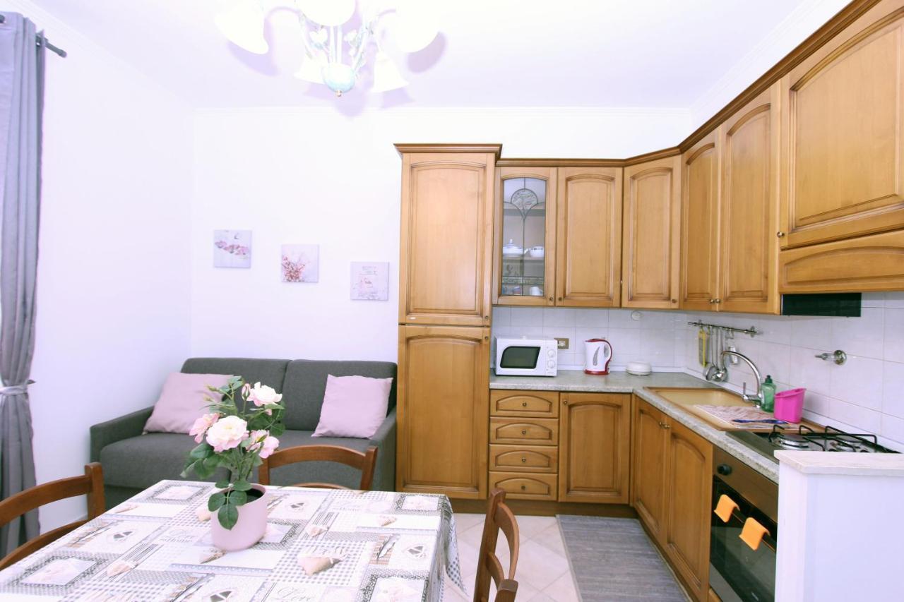 Torrigio Flat Apartment Рим Екстериор снимка