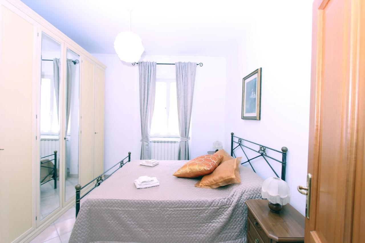 Torrigio Flat Apartment Рим Екстериор снимка